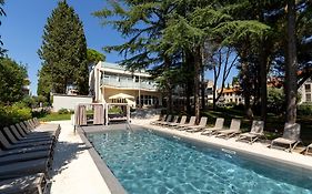 Hotel Emaus